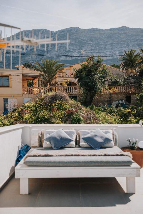 House Apartment *