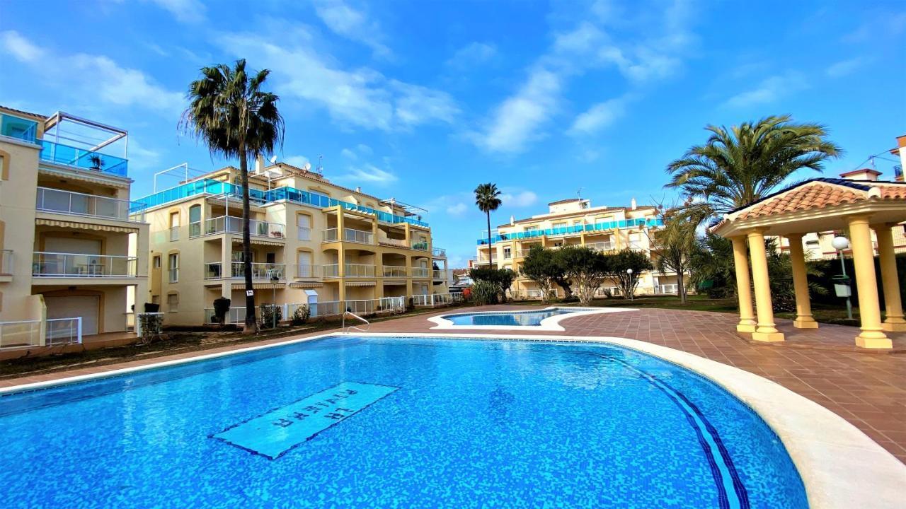 La Riviera Vyb *