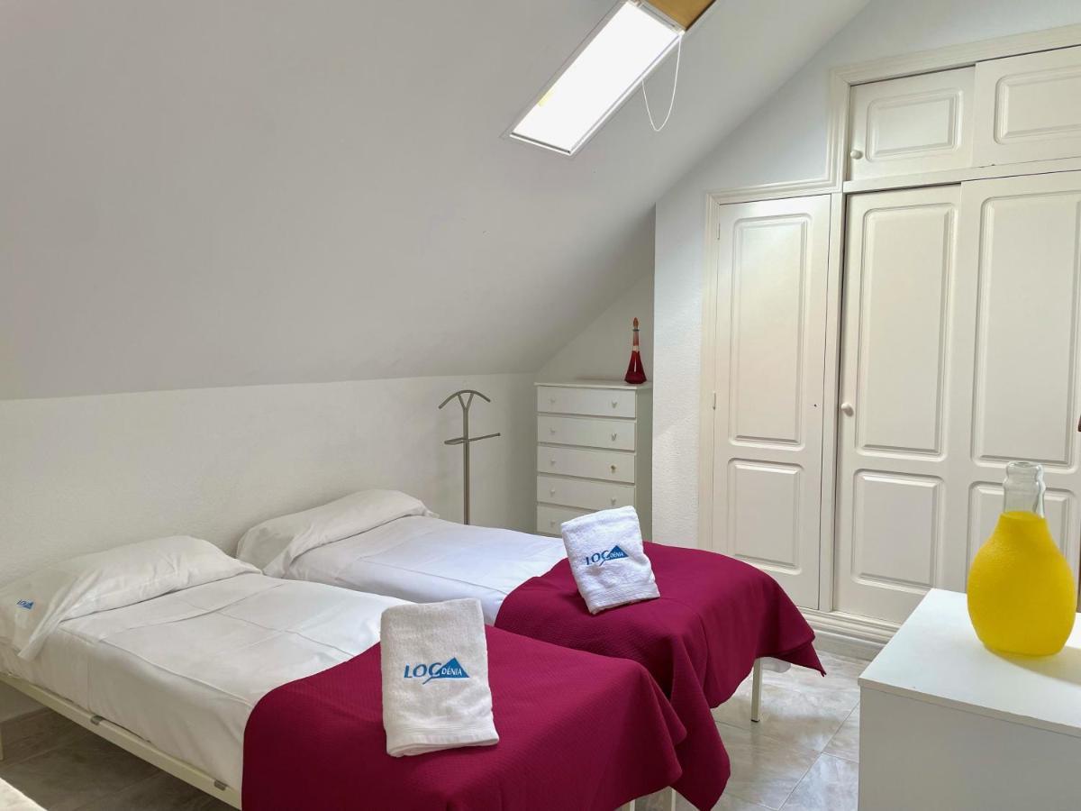 Atico Jazmines Apartment
