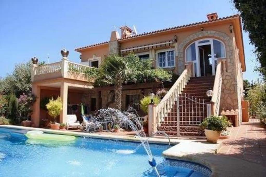 Alex Costablanca Apartment *
