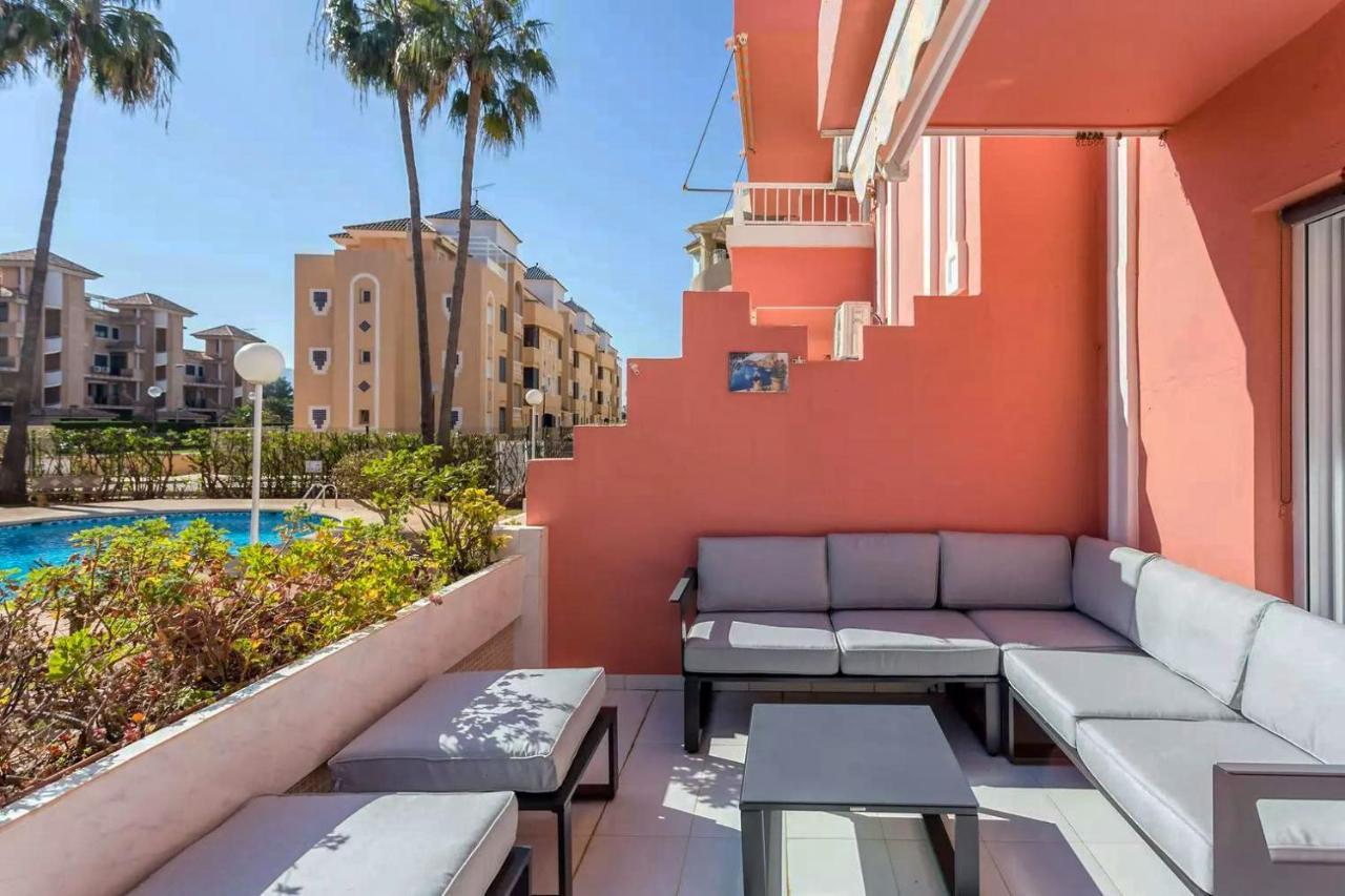 Apartamento En Planta Baja *