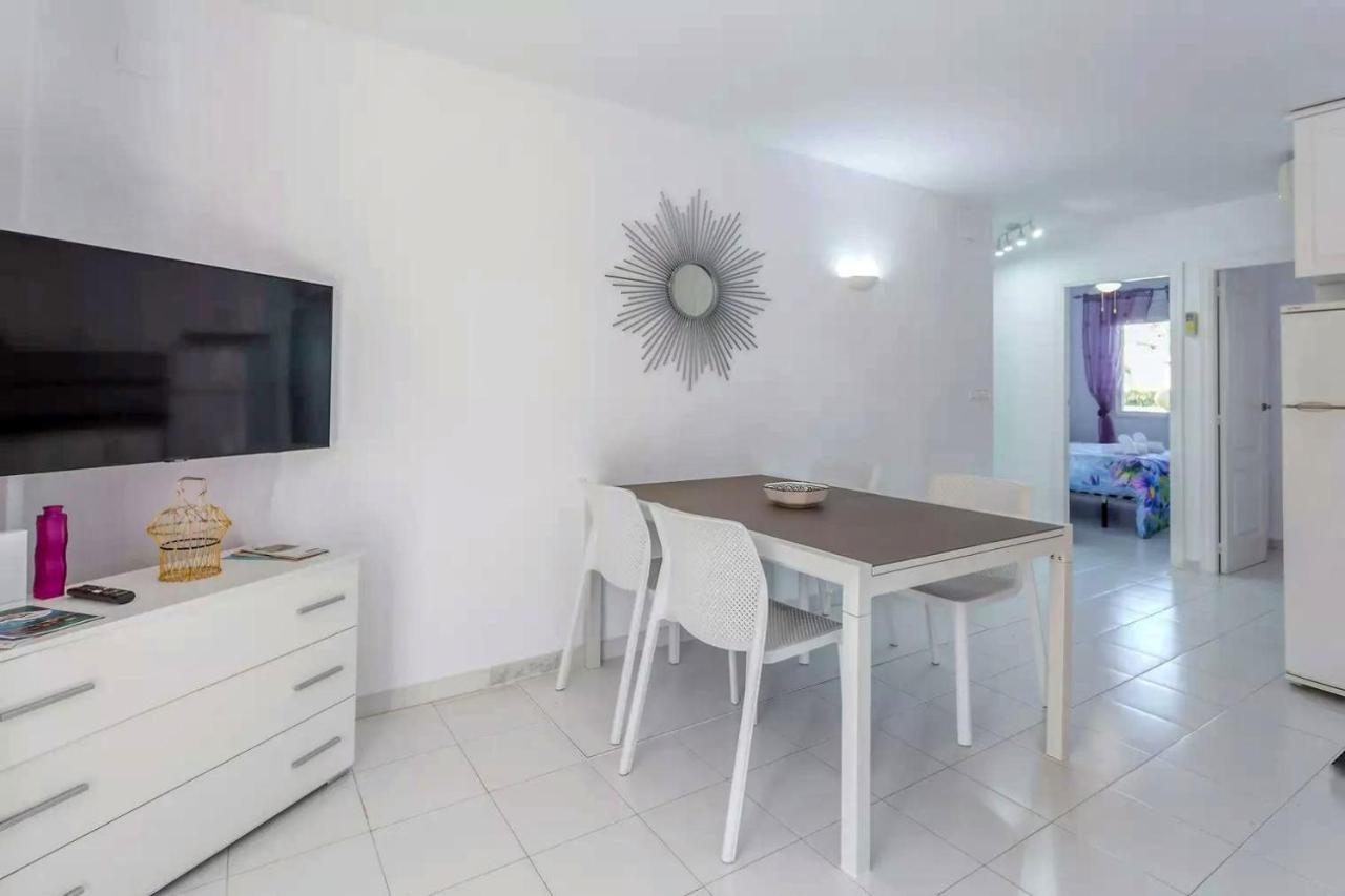 Apartamento En Planta Baja * Denia