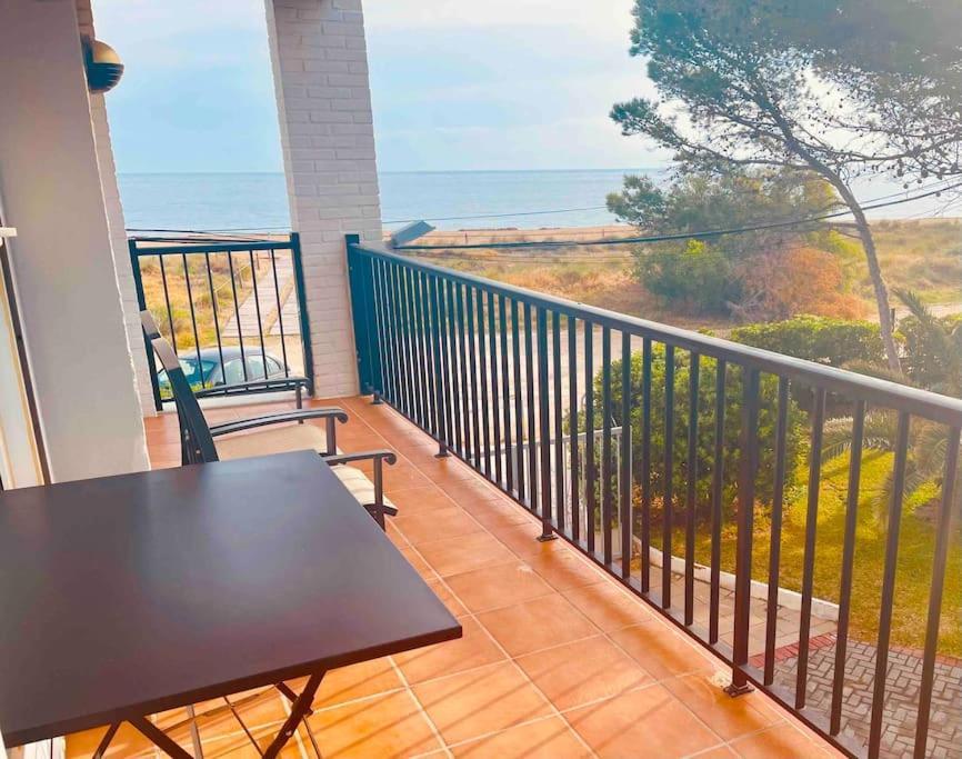 Apartamento En Primera Linea De Playa Denia