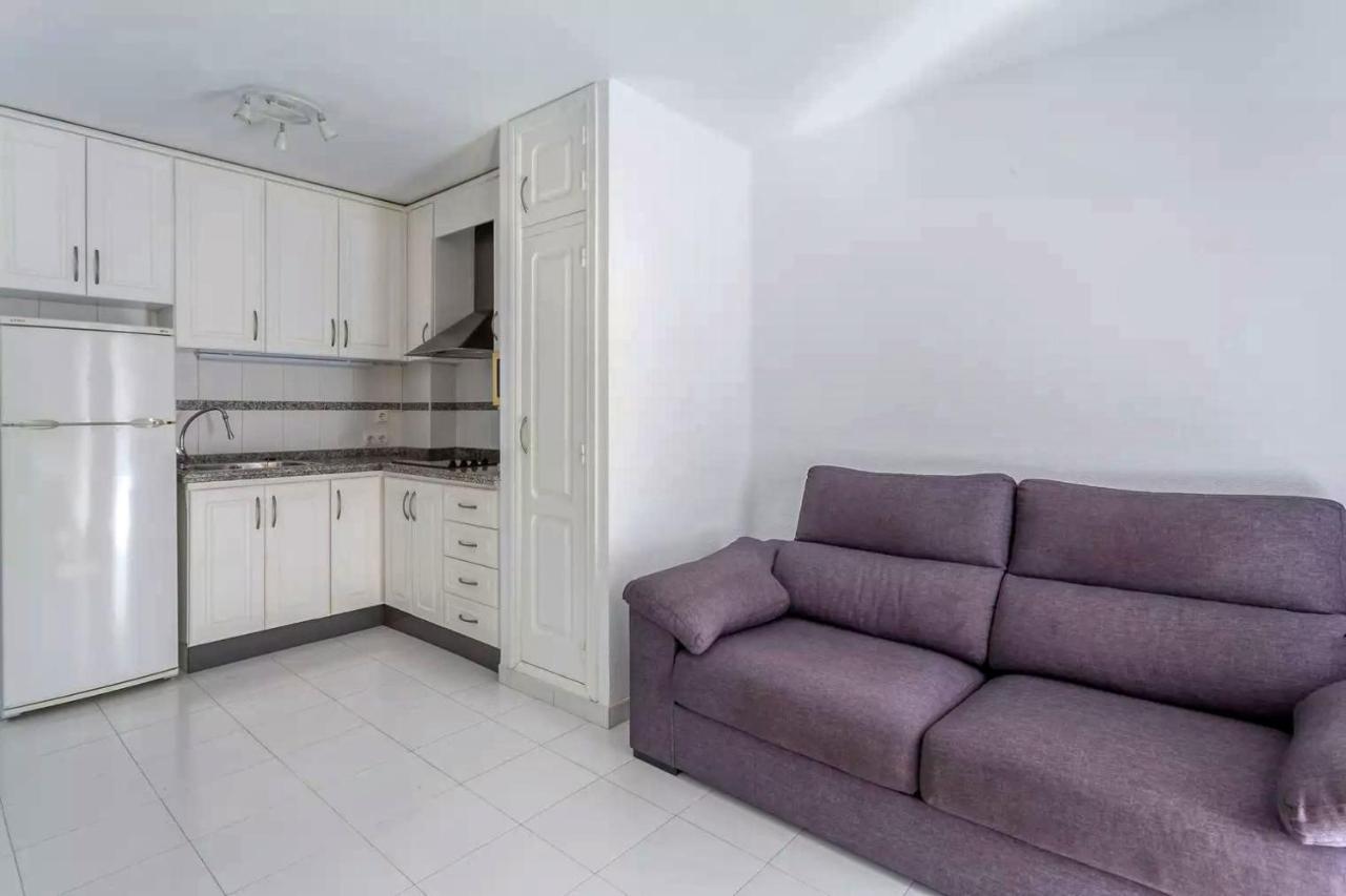 Apartamento En Planta Baja * Denia
