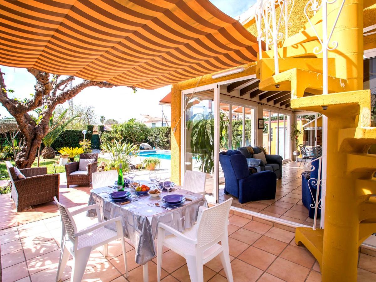 Lolita By Interhome * Denia