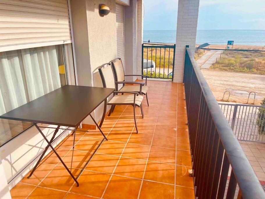 Apartamento En Primera Linea De Playa Apartment