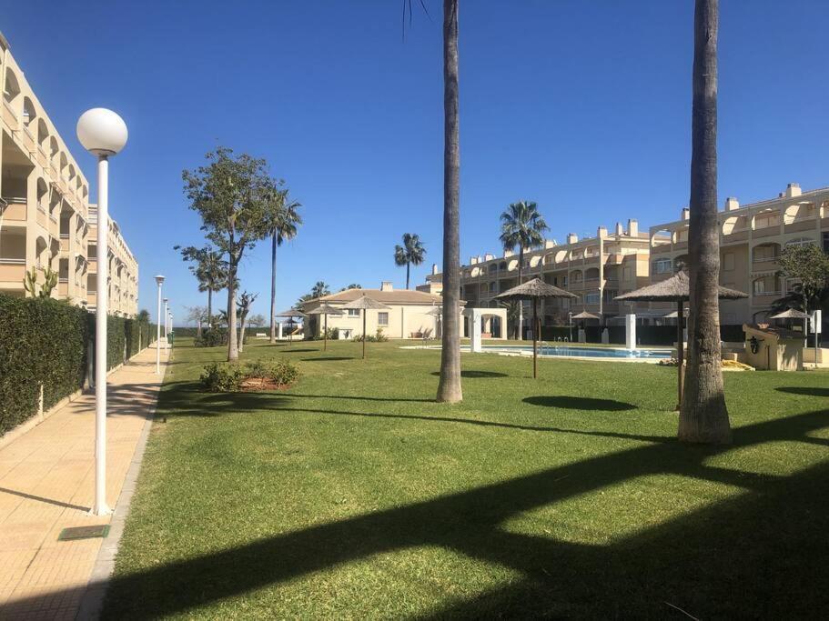 Apartamento Bahia De En Primera Linea De Playa-serviden Dénia