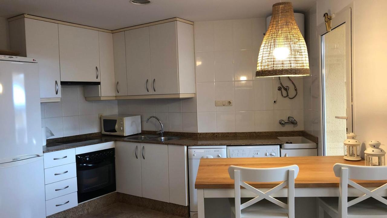 Apartamento Denia. Bajo En Primera Linea *