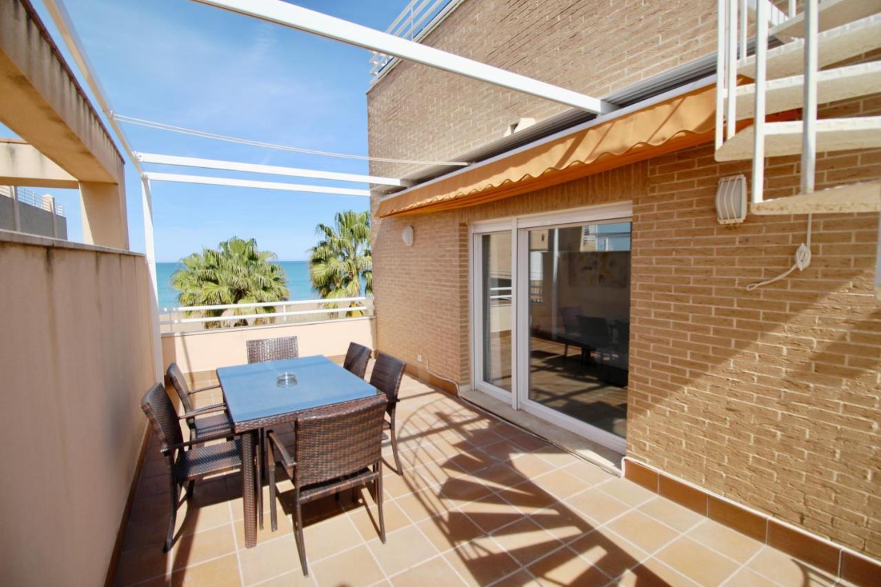 Apartment Atico Con Piscina Privada En Primera Linea