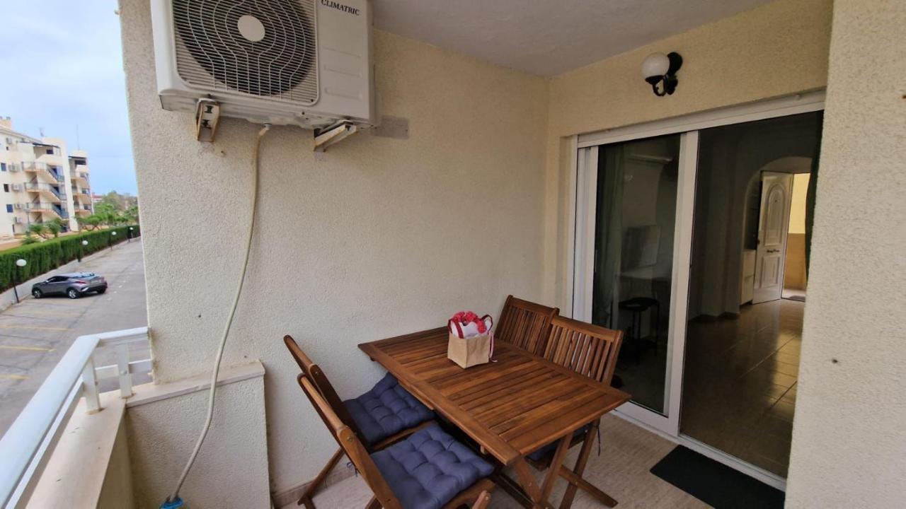 Lovely One Bedroom Unit With Balcony And Pool Apartamento Dénia