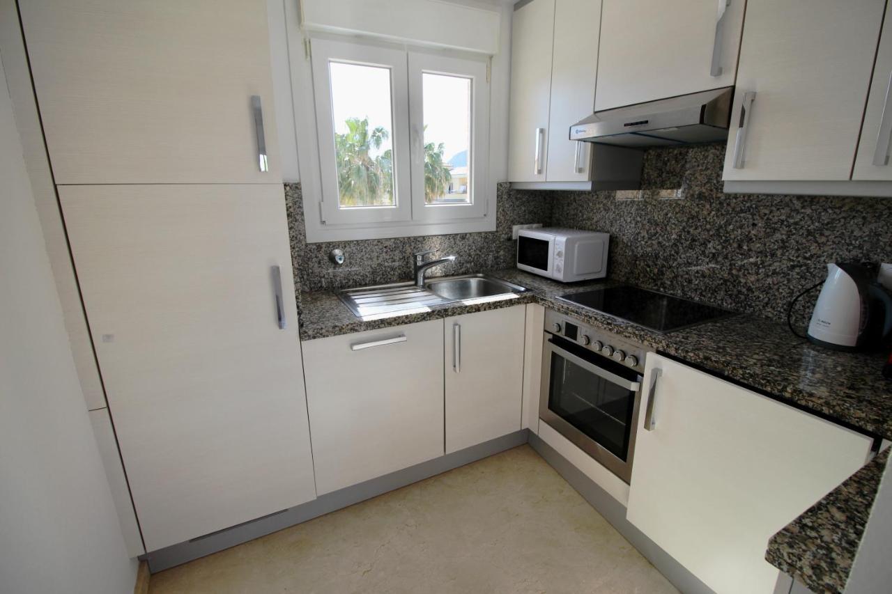 Apartment Atico Con Piscina Privada En Primera Linea *
