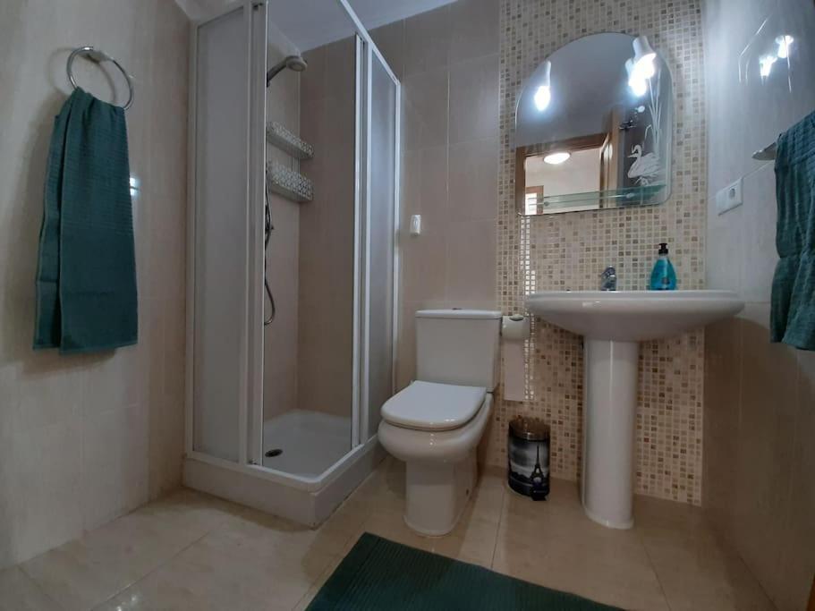 Two Bed Two Bathrooms Ground Floor With Pool View *