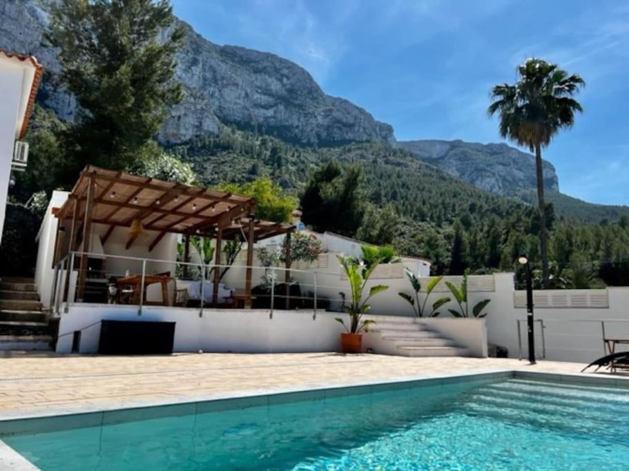 House With Swimming Pool And Amazing Sea And Mountain Views In Montgo, * Dénia