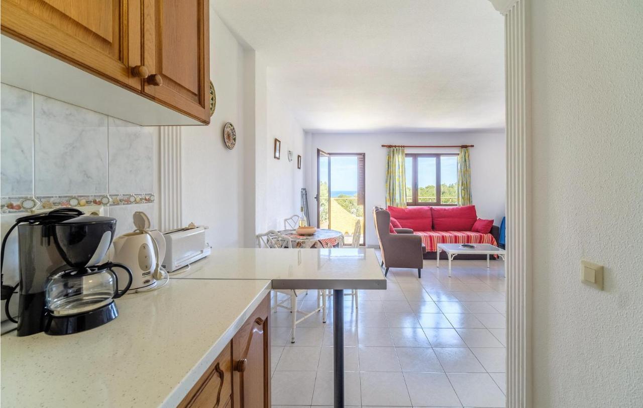 Stunning In With Kitchen Denia