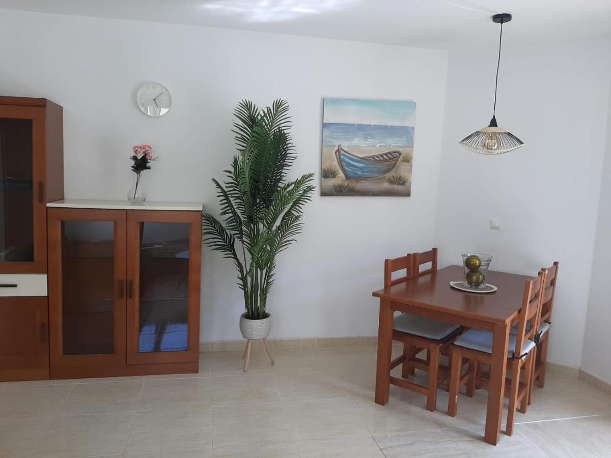 Two Bed Two Bathrooms Ground Floor With Pool View *