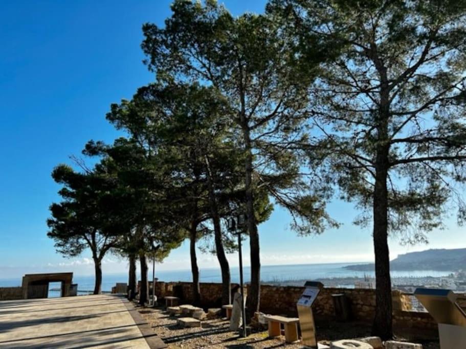 House With Swimming Pool And Amazing Sea And Mountain Views In Montgo, Сasa de vacaciones *
