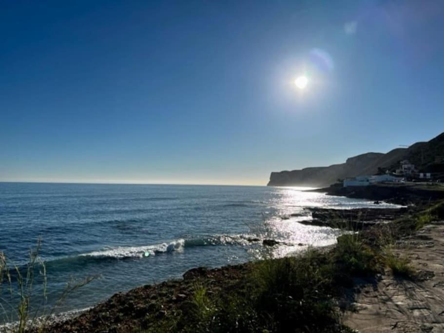Сasa de vacaciones House With Swimming Pool And Amazing Sea And Mountain Views In Montgo, *