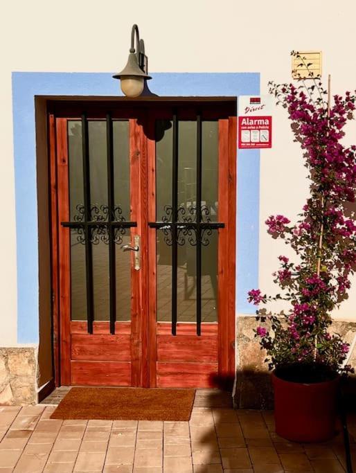 House With Swimming Pool And Amazing Sea And Mountain Views In Montgo, Dénia