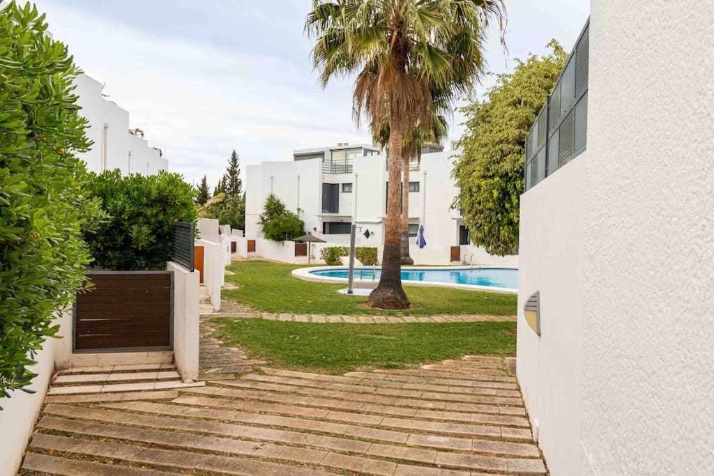 Apartamento Moderno Tranquilo Con Piscina Y Jardin Dénia