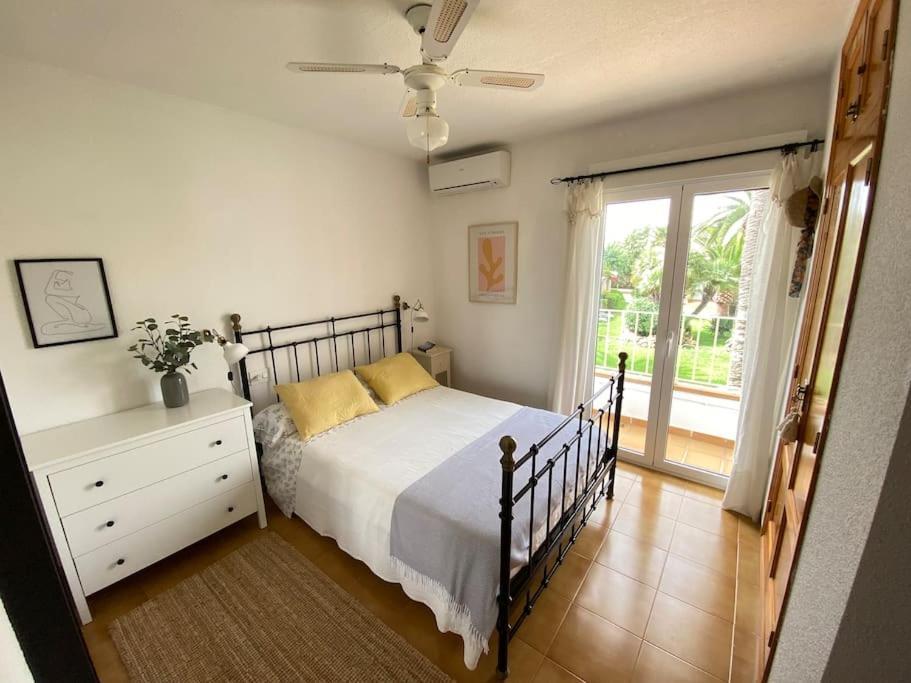 Holiday home Adorable Bungalow En La Playa De Las Marinas Denia