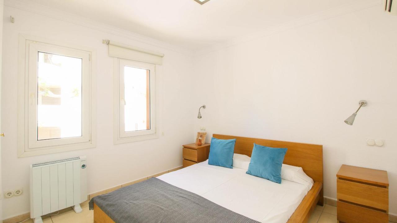 Residencial La Felicidad Apartment Denia