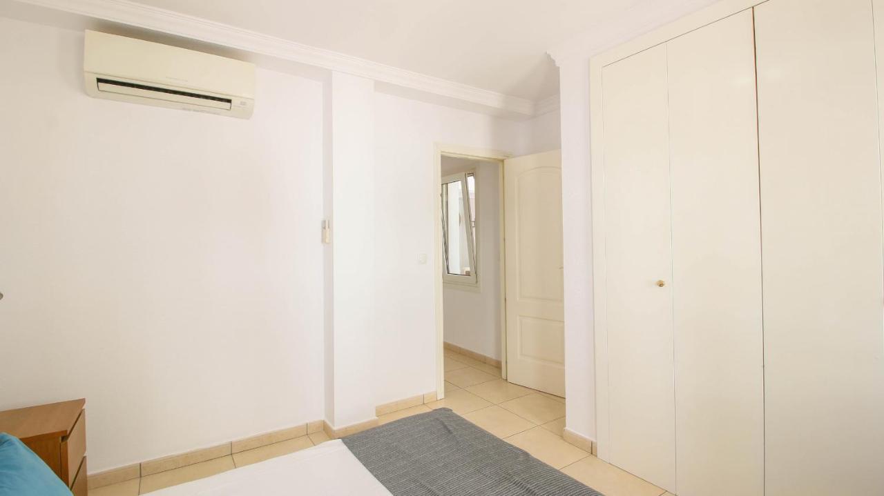 Residencial La Felicidad Apartment