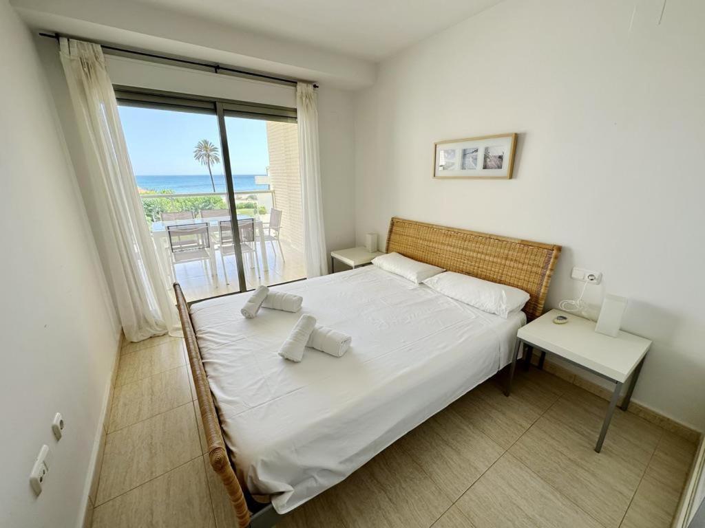 Tierra De Mar 77 By Homeprive Apartment