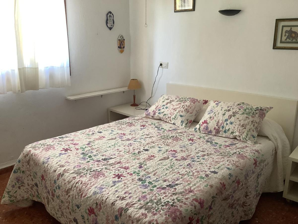 Apartamento Urbanizacion Primera Línea De Playa Dénia
