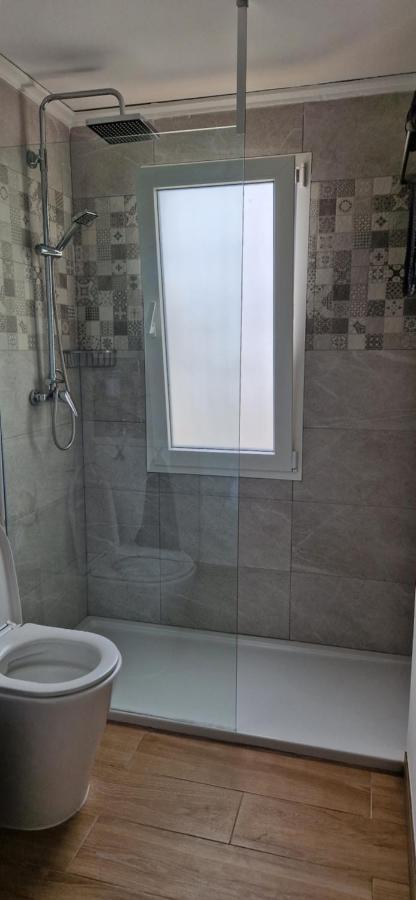 En Denia, Urbanizacion El Palmar Con Piscina, Toboganes Y Chiringuito * Dénia