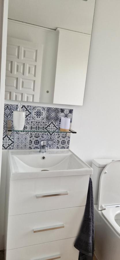 En Denia, Urbanizacion El Palmar Con Piscina, Toboganes Y Chiringuito Apartamento *