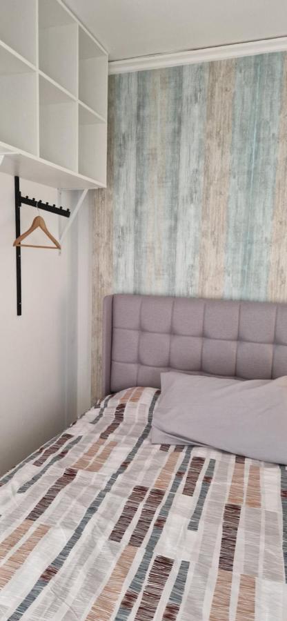 En Denia, Urbanizacion El Palmar Con Piscina, Toboganes Y Chiringuito Apartamento *
