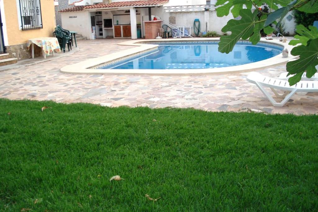 Casa 6/12 Personas Con Piscina Privada Holiday home *
