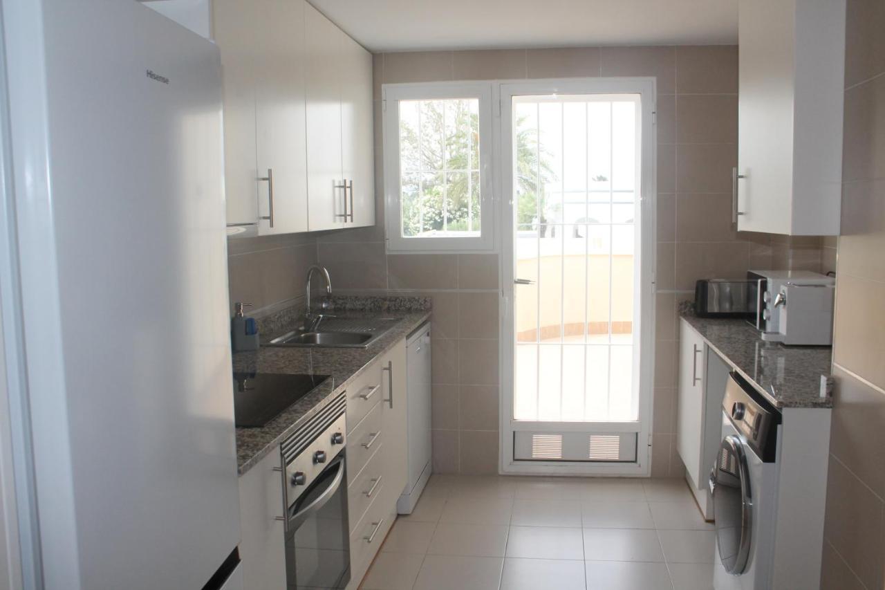 Apartamento Nuevo En Urbanizacion A 250 Metros De La Playa *