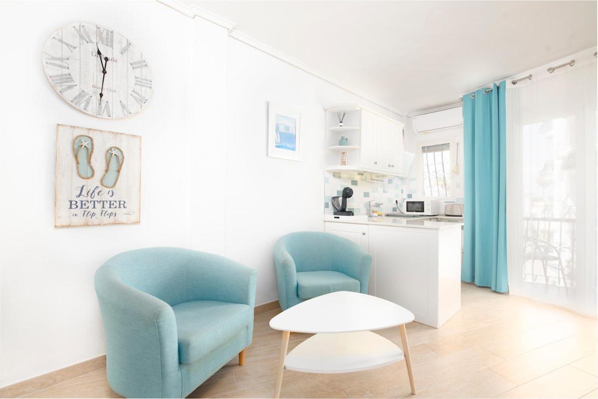 Book It Essence Denia