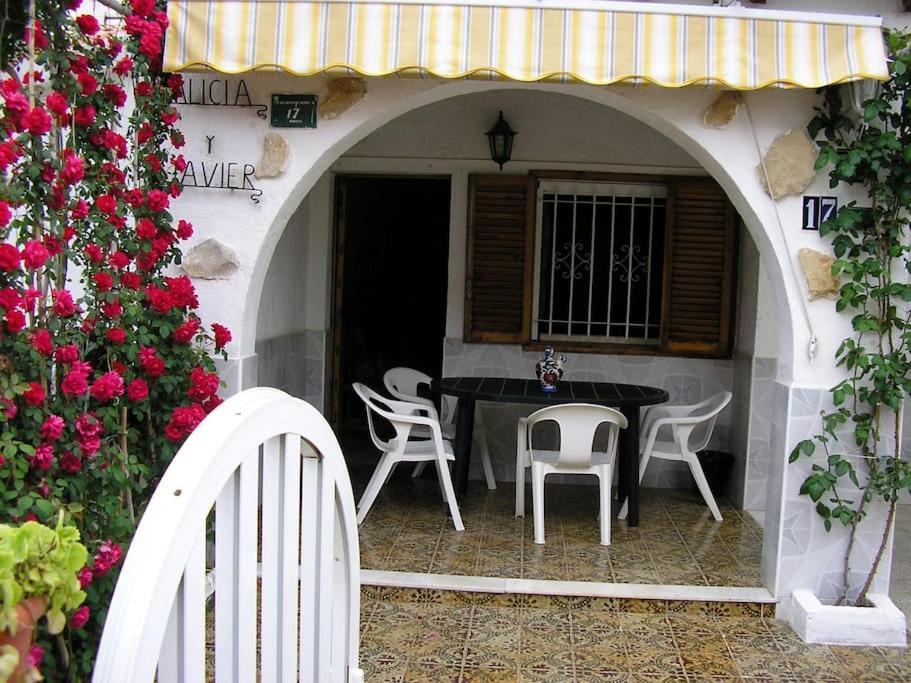 En Playa Marinas 6/7 Personas, A 150 M. Del Mar Holiday home Denia