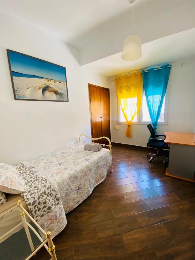 Marina De Apartment
