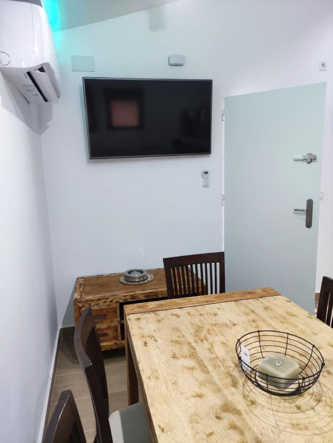 Loft De Lujo Calle De Marines Apartment
