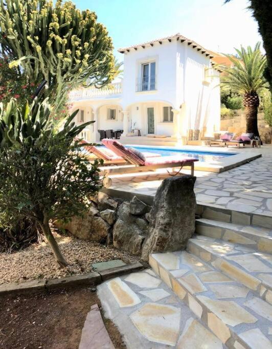 Orquidea Villa