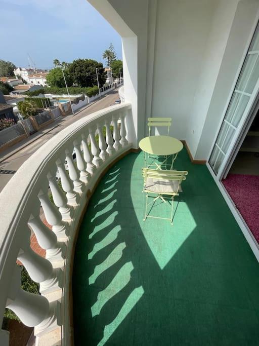 Club Nautico Con Piscina Apartment *