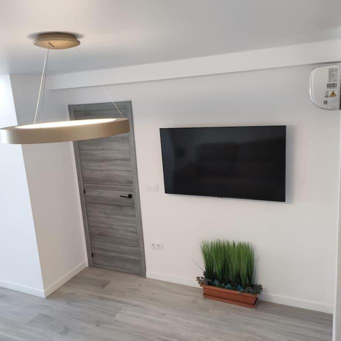 Apartamento Nuevo Muy Centrico *