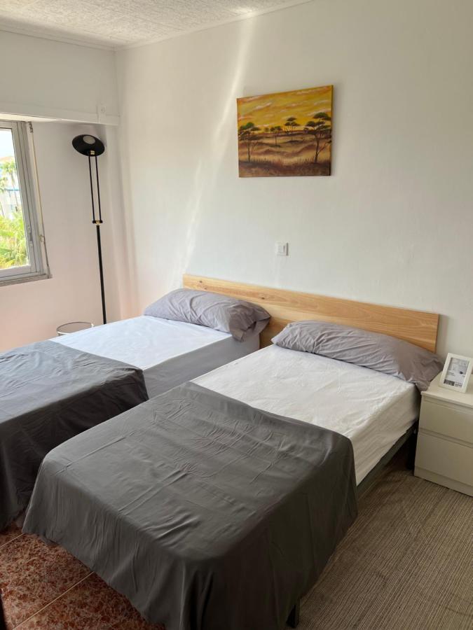 A 20m De La Playa Apartment Denia