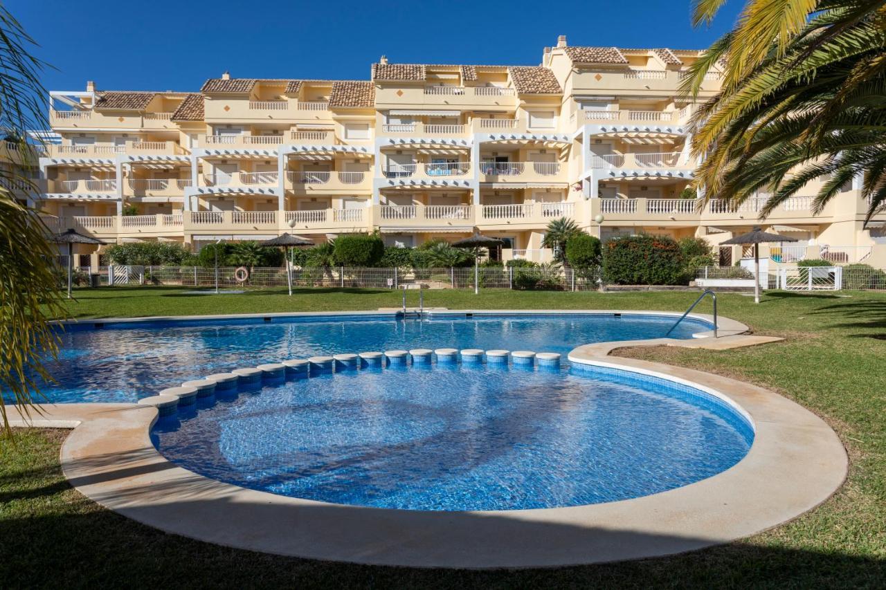 Apartamento Caleta, Atico, 3 Frente Al Mar, By Bookindenia