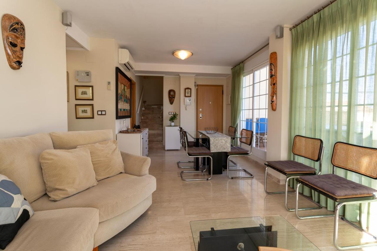 Caleta, Atico, 3 Frente Al Mar, By Bookindenia Apartamento *