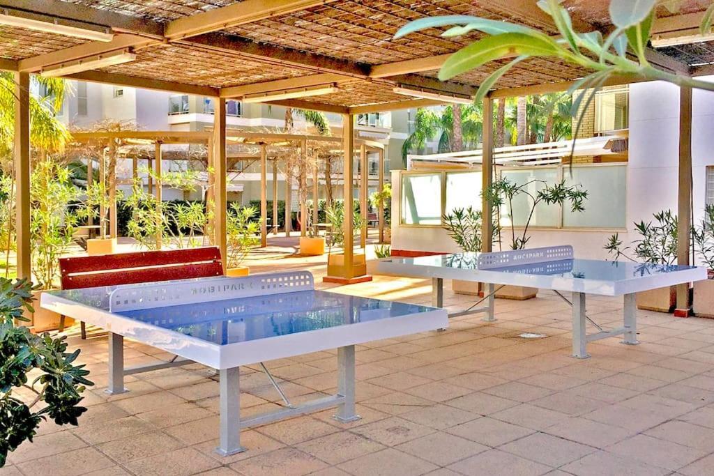 Apartamento Piso Bajo 3 2 Banos Y Gran Terraza *