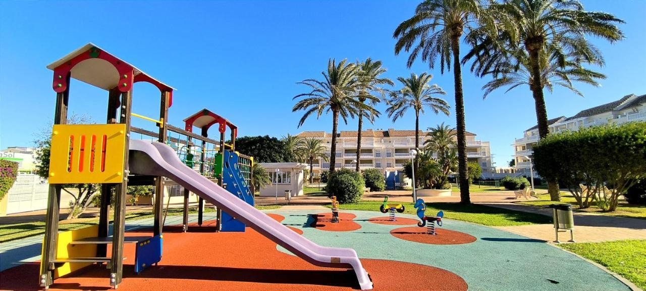 Aquamarinas By Costa Denia