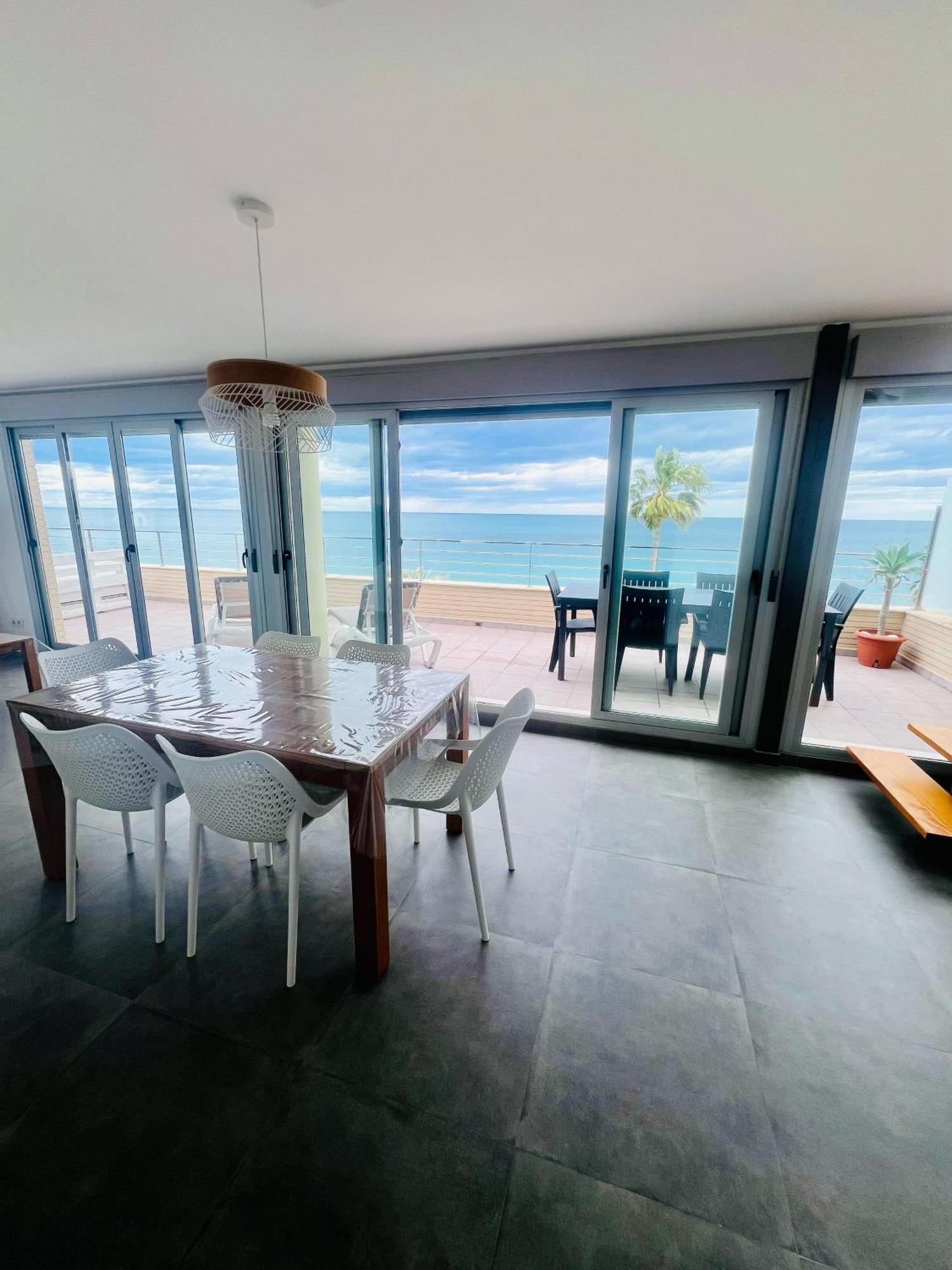 El Sueno - Marenia's Dream Apartment *