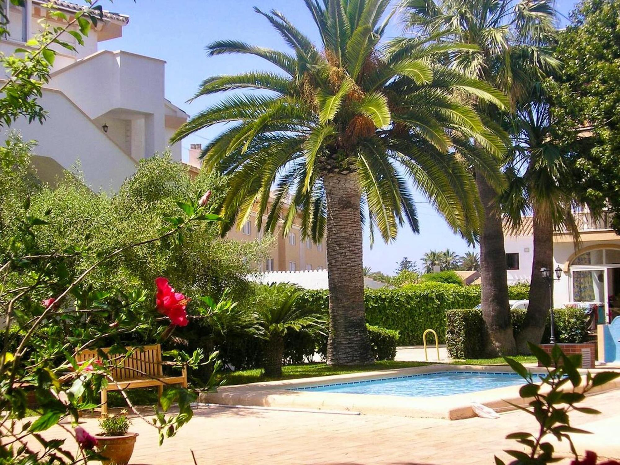 Charming In With Shared Pool 45m² *