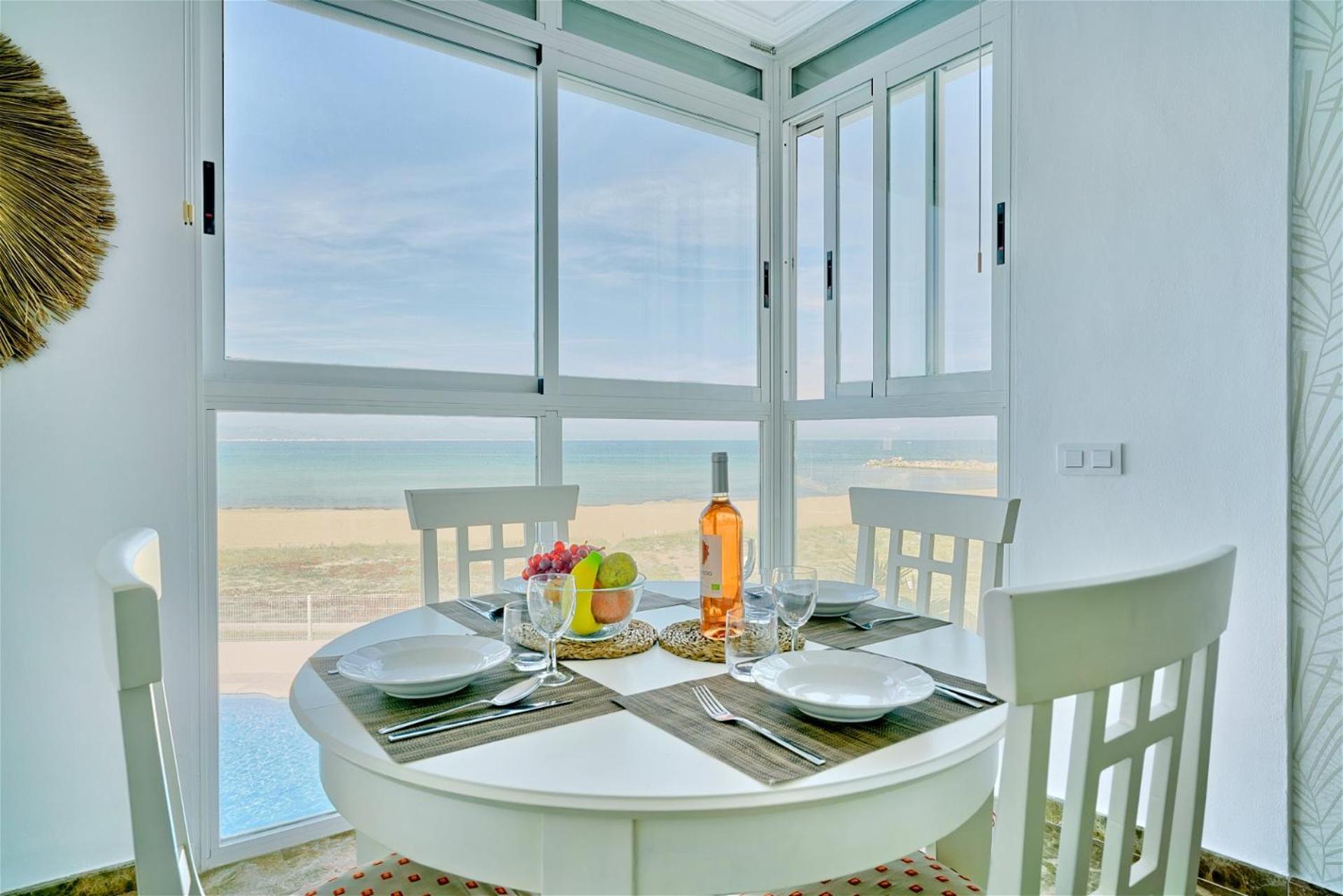 Apartamento Frente Al Mar A Dénia