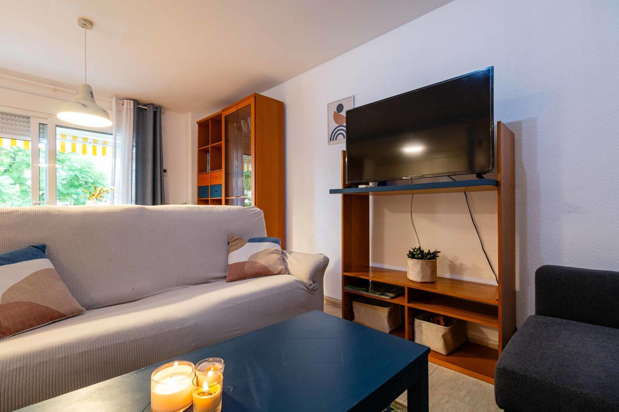Premium Piscina Y Playa Apartment *