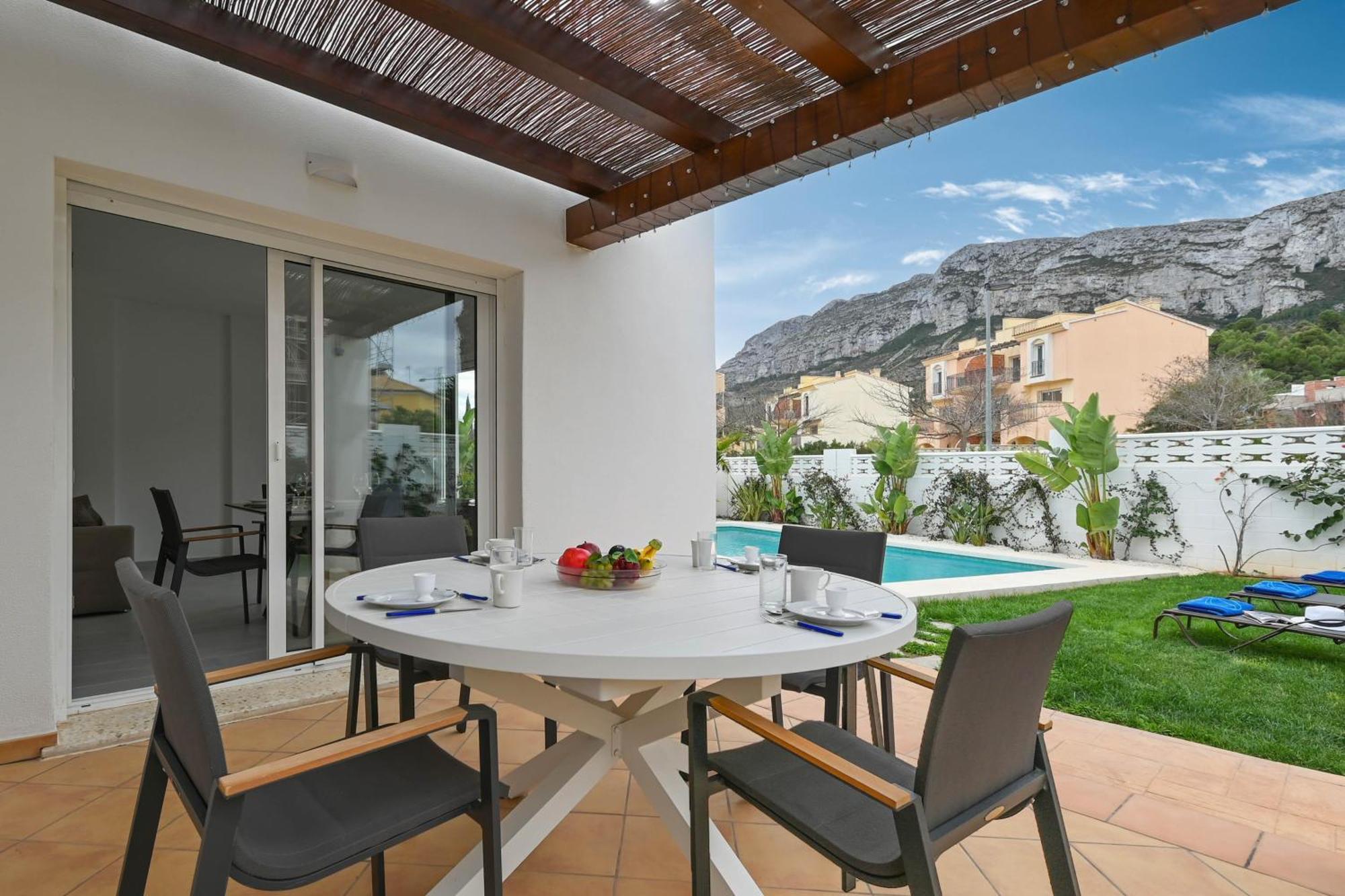 Limoncello Villa